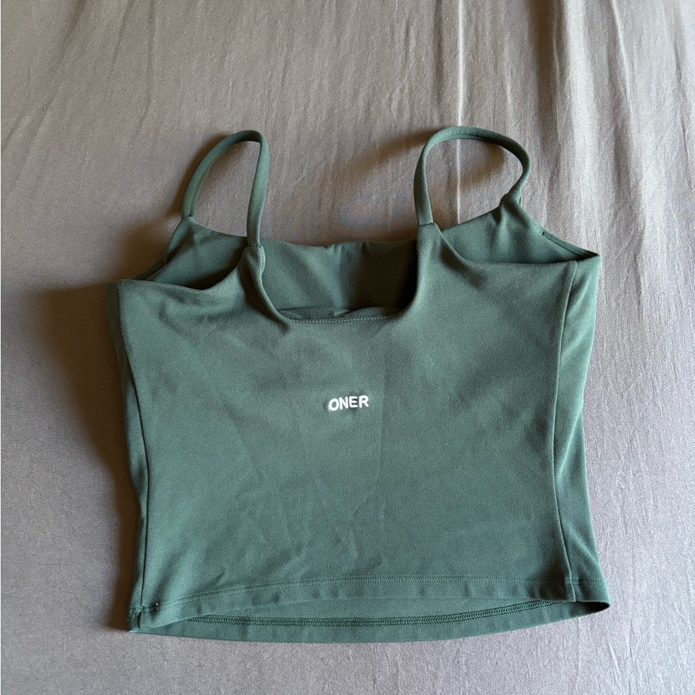 SoftMotion Strappy mid vest with build in bra - Picture 2 of 4